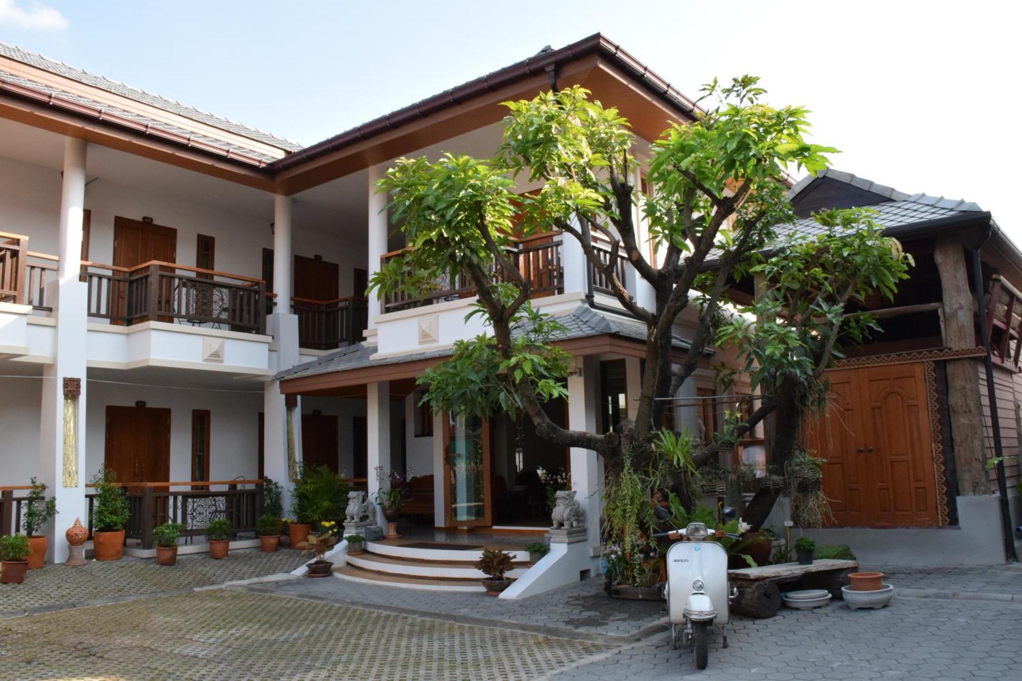 Bed and Breakfast Gordnuea Boutique House Chiang Mai Zewnętrze zdjęcie