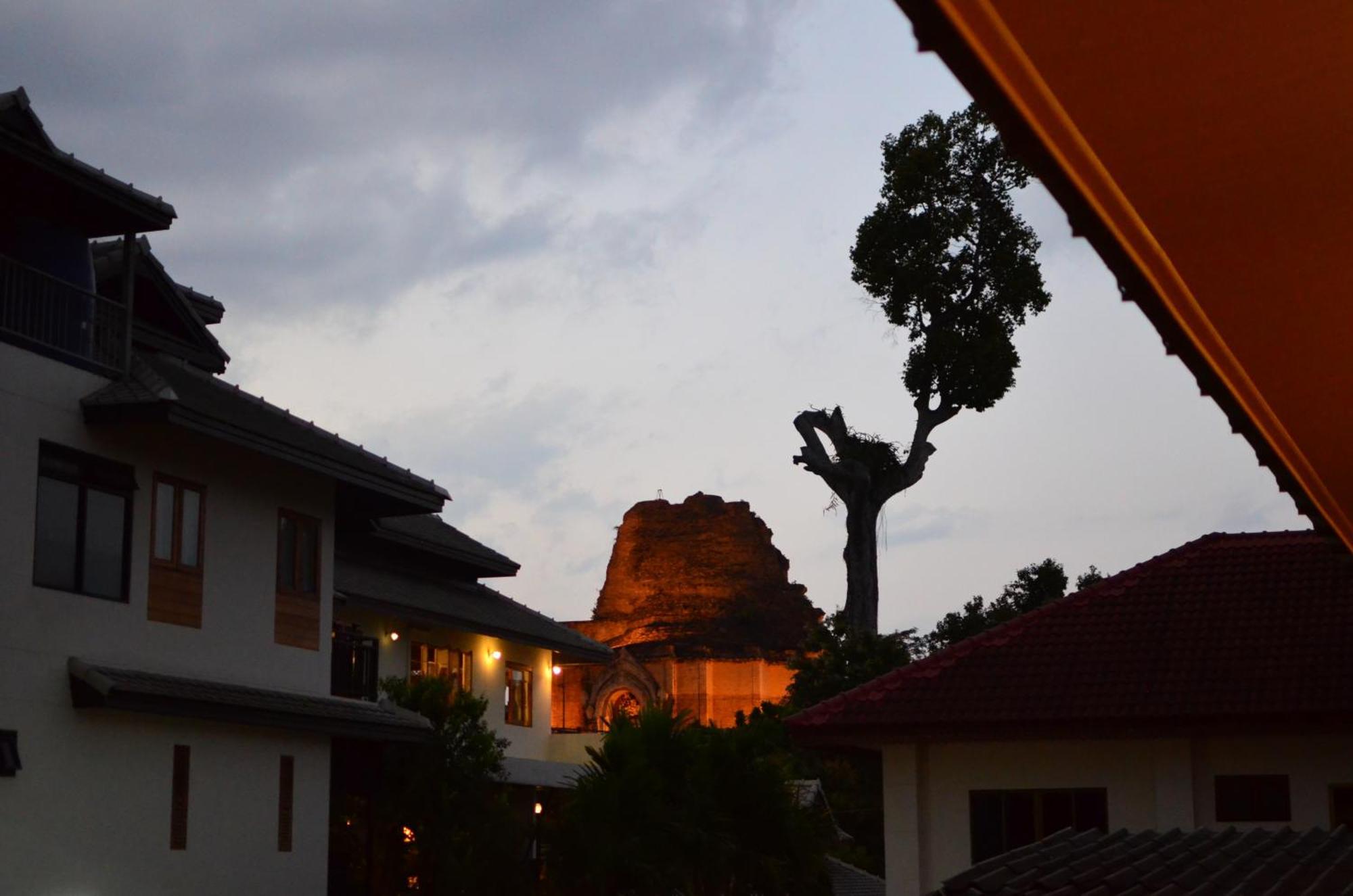 Bed and Breakfast Gordnuea Boutique House Chiang Mai Zewnętrze zdjęcie
