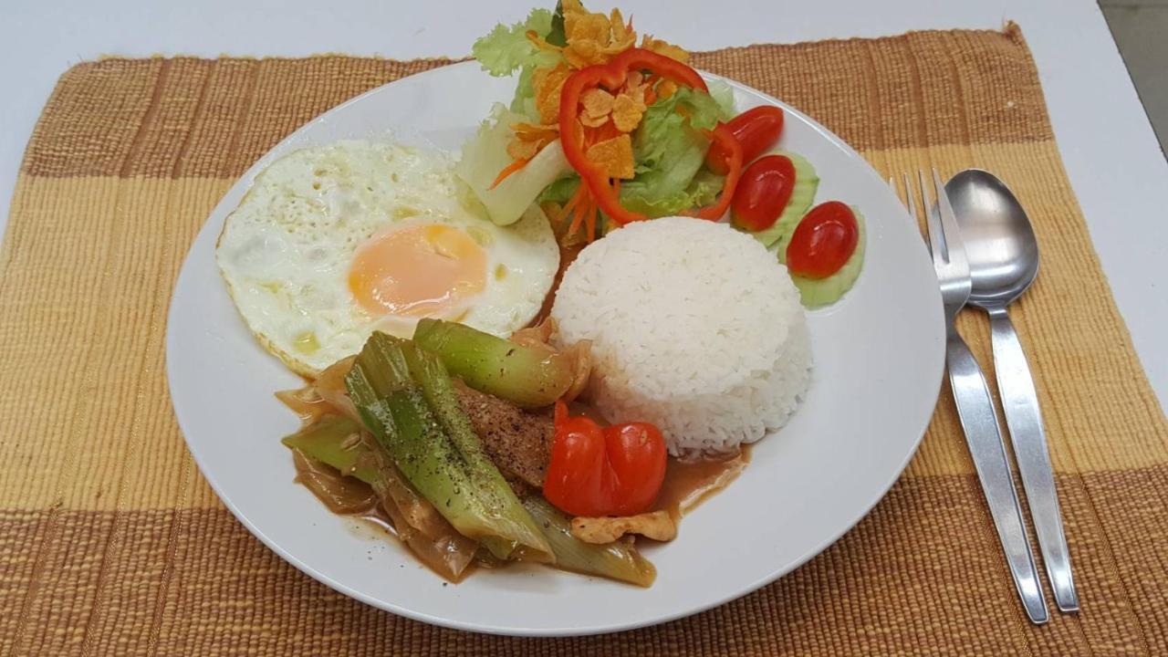 Bed and Breakfast Gordnuea Boutique House Chiang Mai Zewnętrze zdjęcie